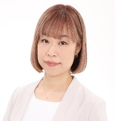 井上 貴美子氏