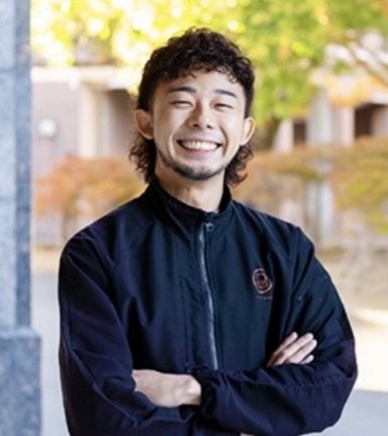 小林 亮
