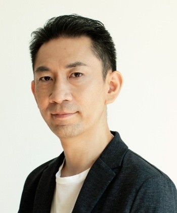 伊藤　友博